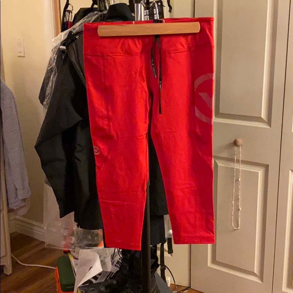 Virus leggings